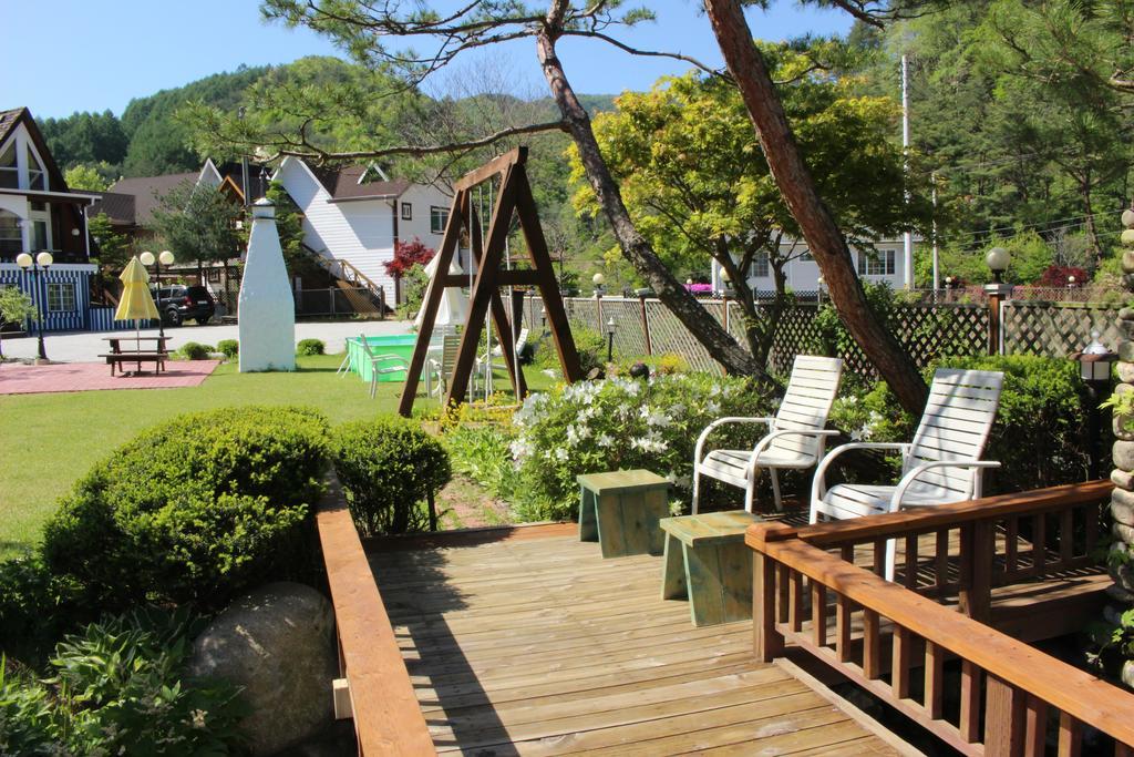 Bench House Villa Пьончан Екстериор снимка