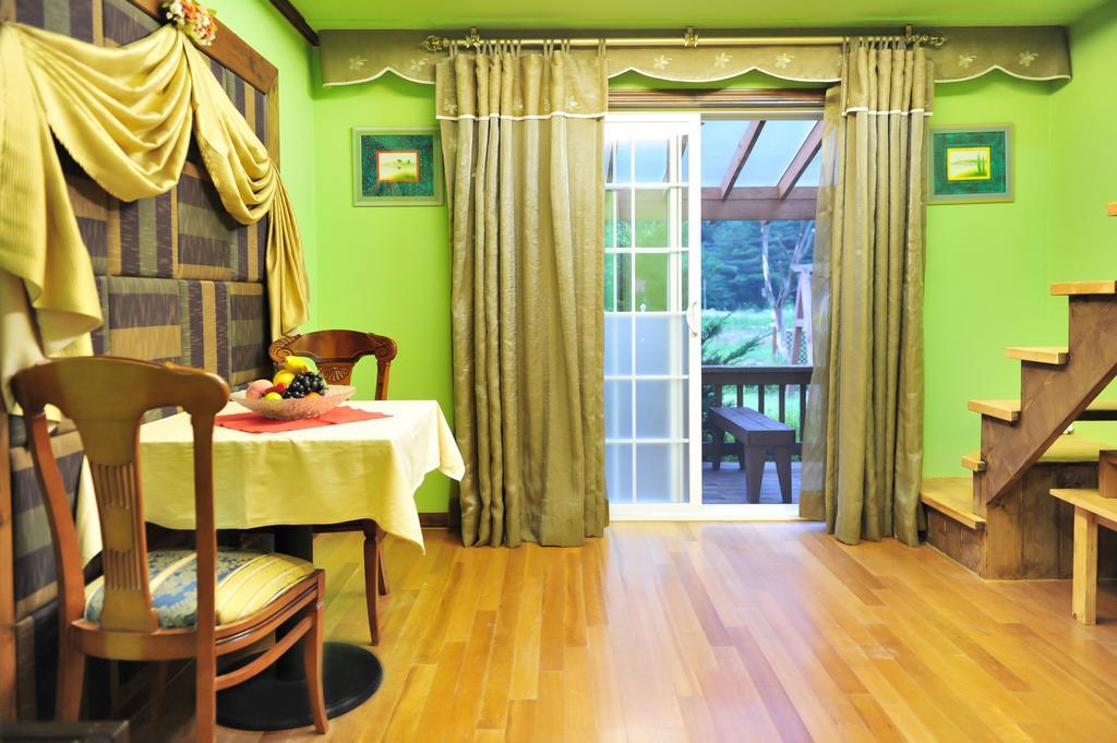 Bench House Villa Пьончан Екстериор снимка